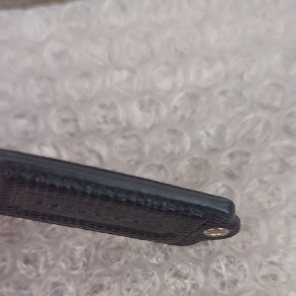 Coach NWOT Tag Black Leather  Accessory Or Key Chain Holder 2Wx3L (Small) - Picture 11 of 12